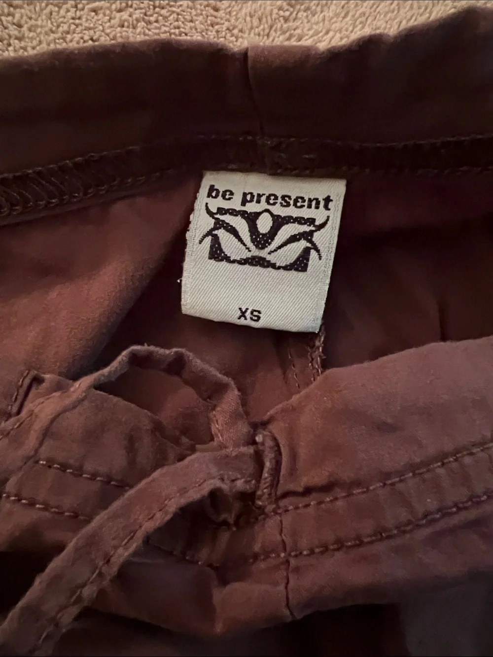 Be Present Agility Yoga Pants in Deep Brown XS - Picture 6 of 11